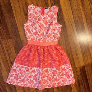 Doe & Rae Floral Dress size Small